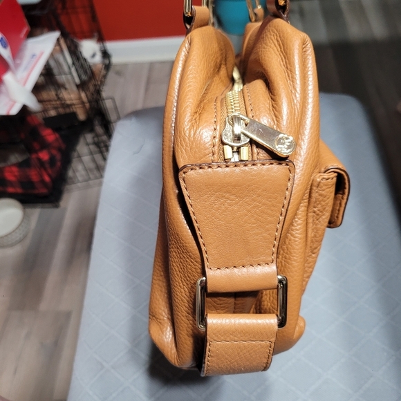 Michael Kors Leather Satchel Shoulder Bag Euc - Picture 4 of 7